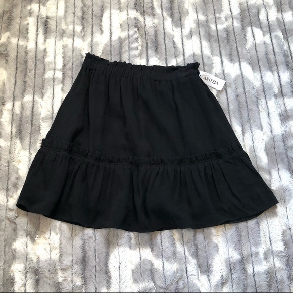 ARITZIA Sunday Best Trixie Mini Skirt Size XS - Picture 3 of 9